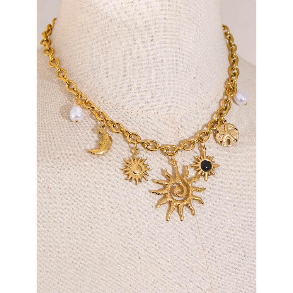 Viva Vibe Charm Necklace