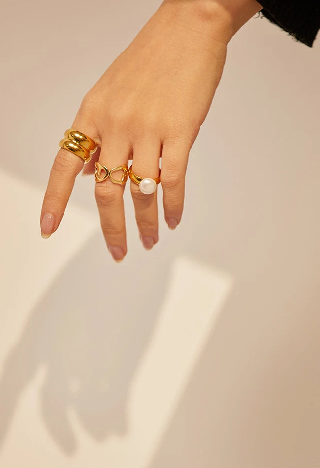 Runway Pearl Ring