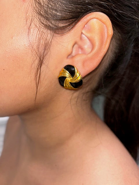 Vintage Noir Knot Studs