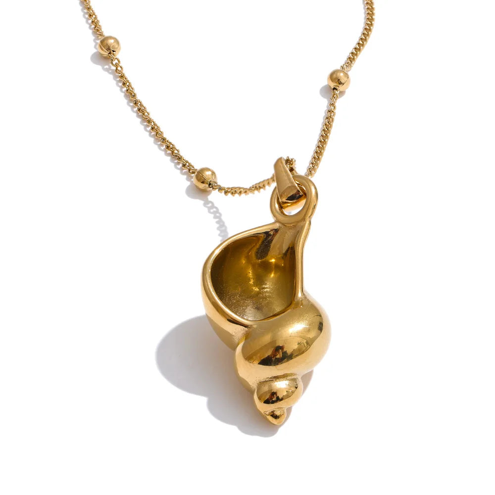 Shell Luster Necklace