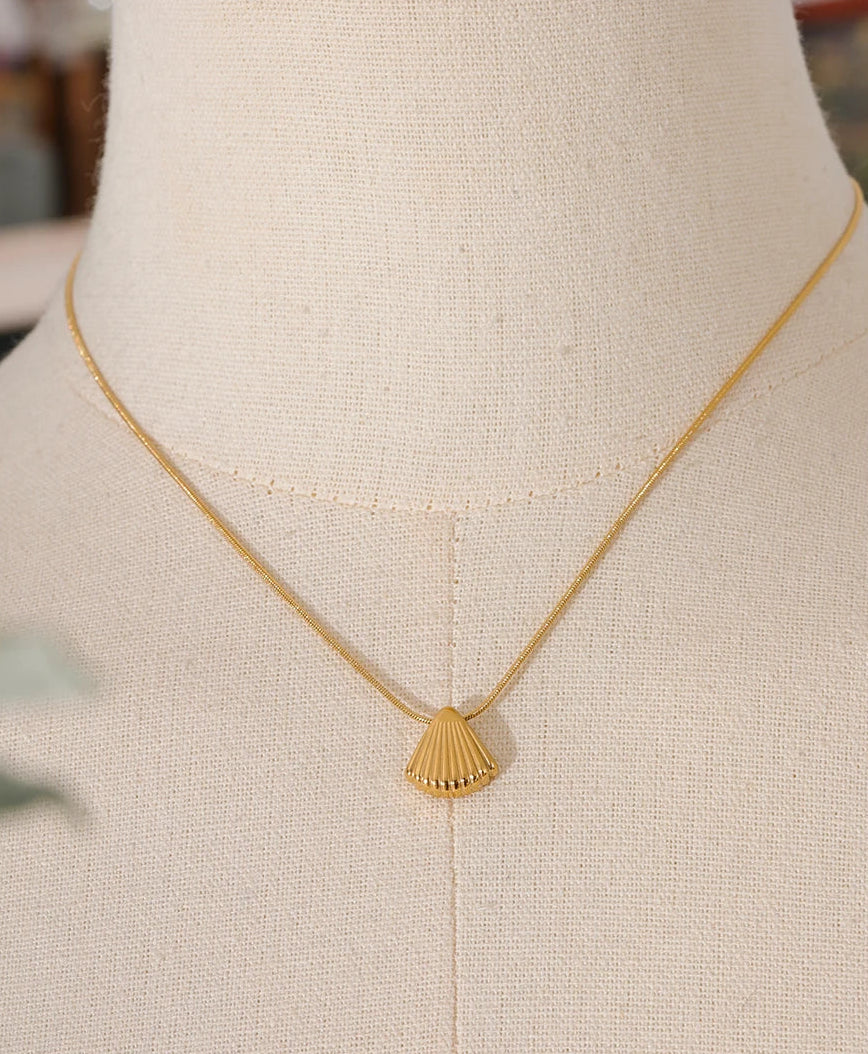 Sandy Shell Necklace