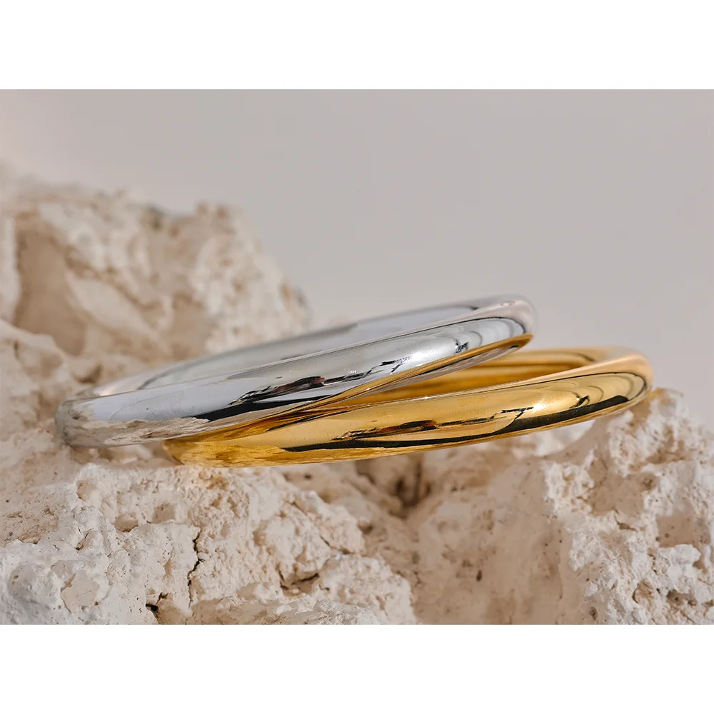 Polished Big Bracelet Bangle