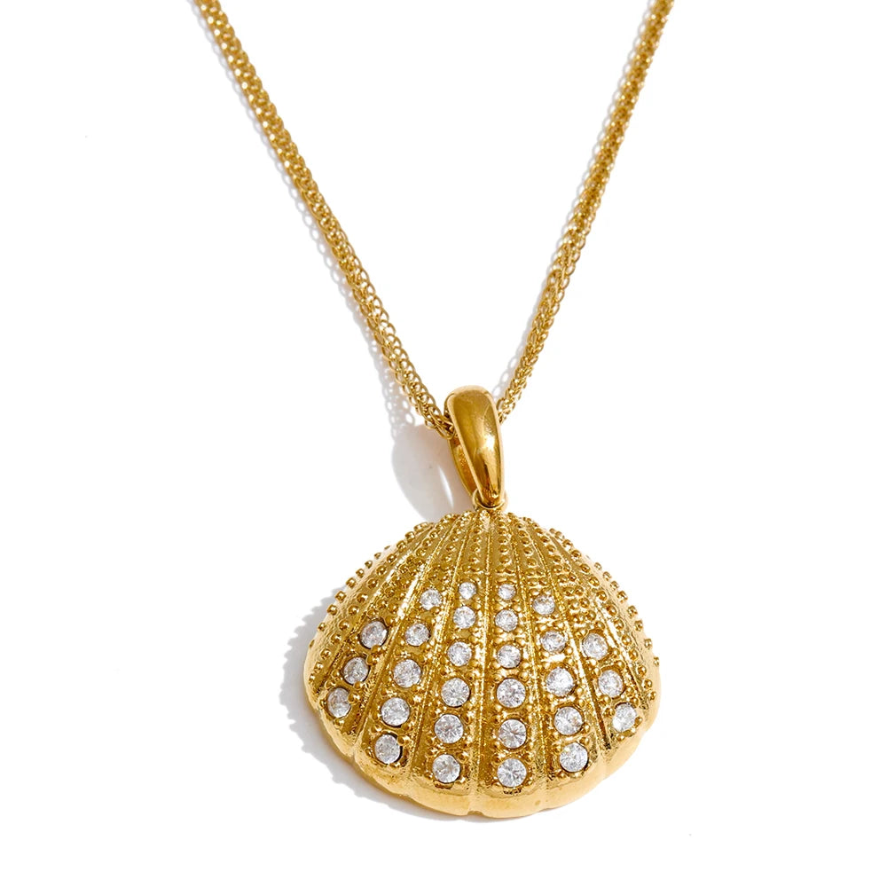 Sunlit Wave Necklace