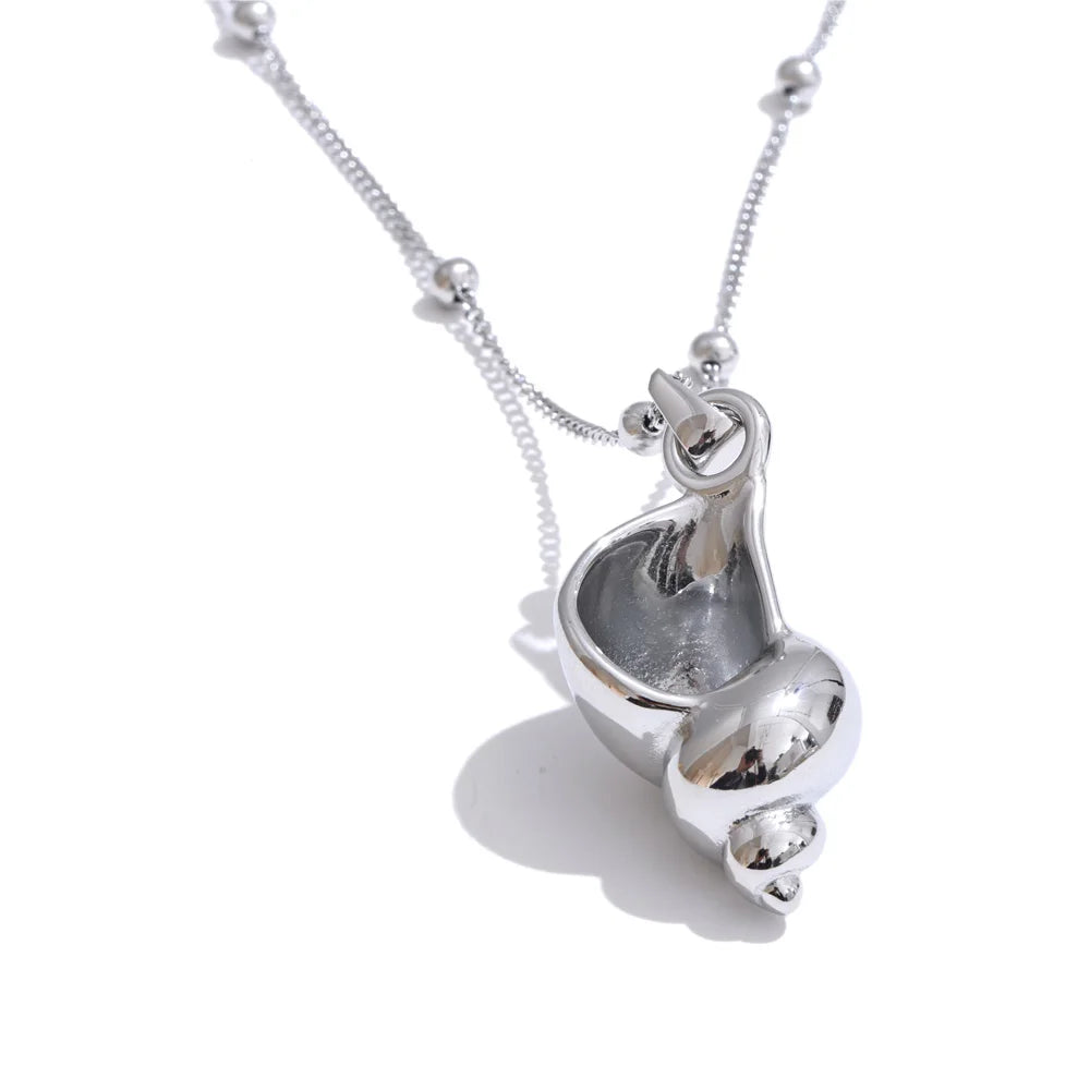 Shell Luster Necklace