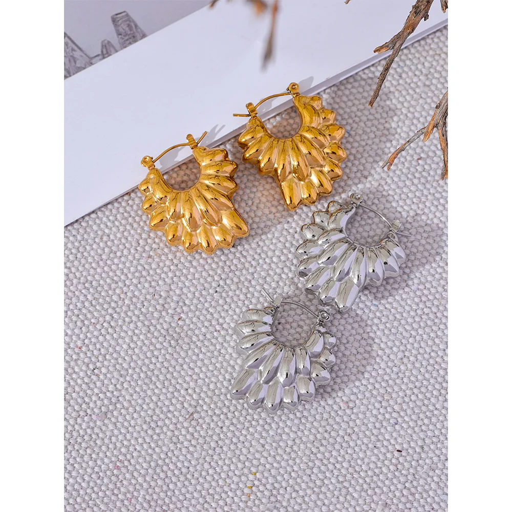 Multi Shell Hollow Hoop Earrings