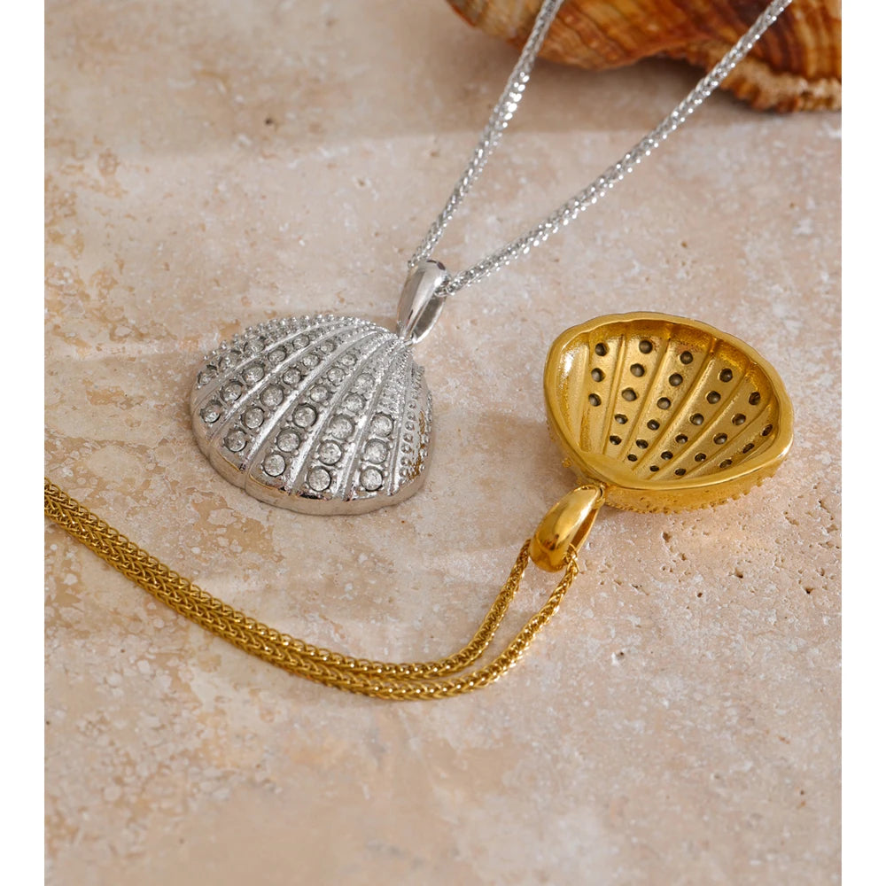 Sunlit Wave Necklace