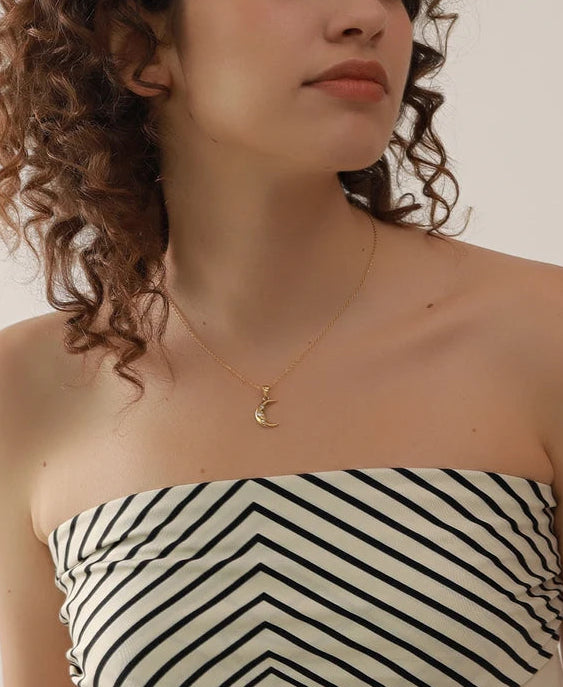 Romantic Moon Necklace