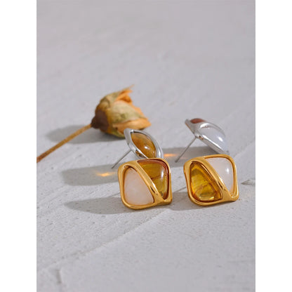 Caramel Stud Earrings